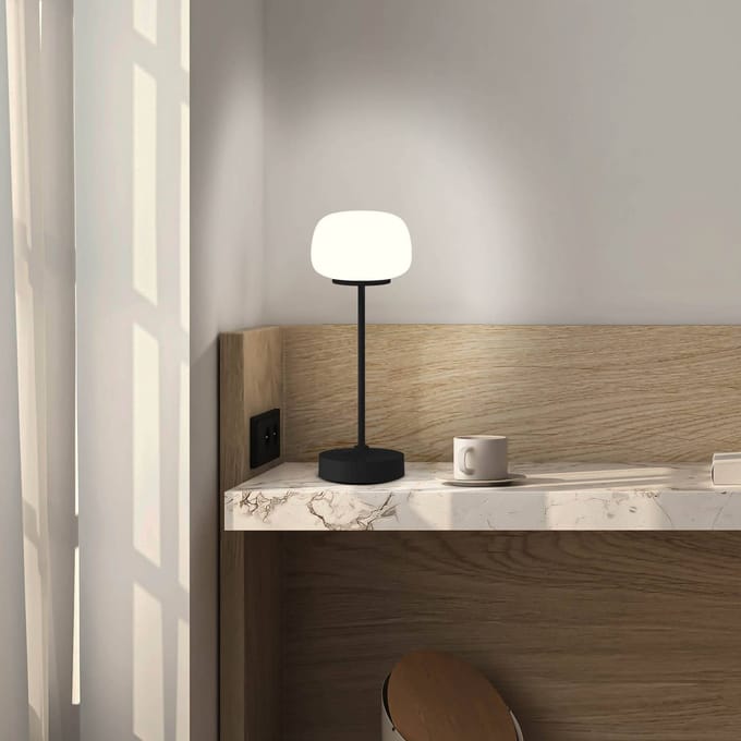 Näve LED tafellamp Pina zwart 27,8 cm metaal/glas Touch