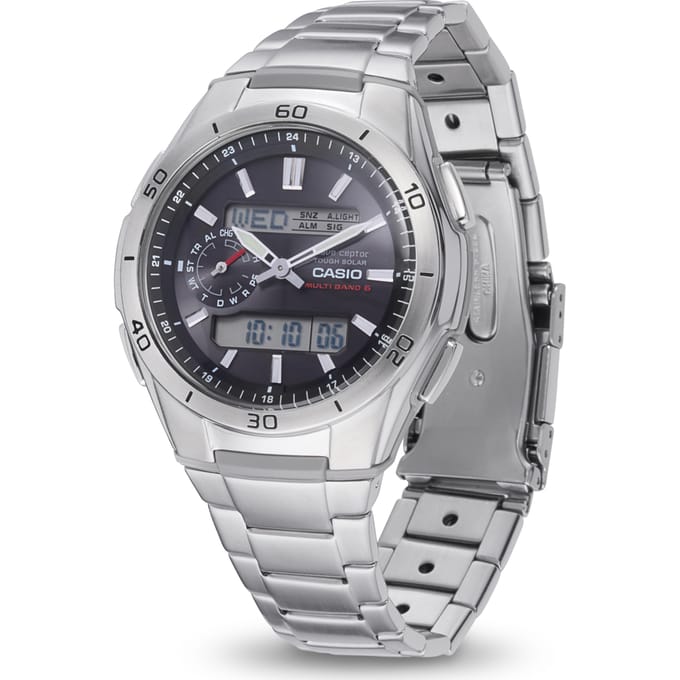 Casio Radio Controlled WVA-M650D-1AER Herenhorloge - 44 mm