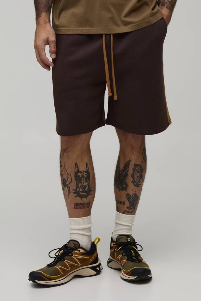 Relaxed Fit Panelled Jersey Short | Chocolate | Size Medium