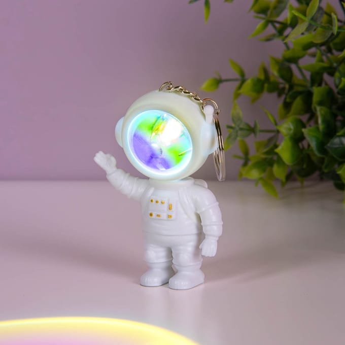 OOTB Astronaut Sleutelhanger Met Lampje
