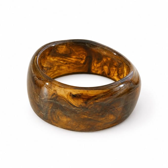 Dames Resin Bangle Armband – Amber Bruin – Statement Armband 6.6 cm