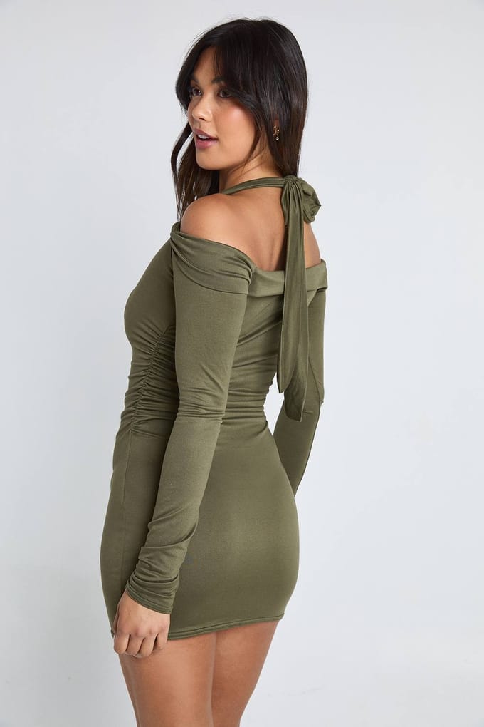 boohoo Dames Halternek Bardot Mini-jurk met lange mouwen | Olijf | Maat: 38