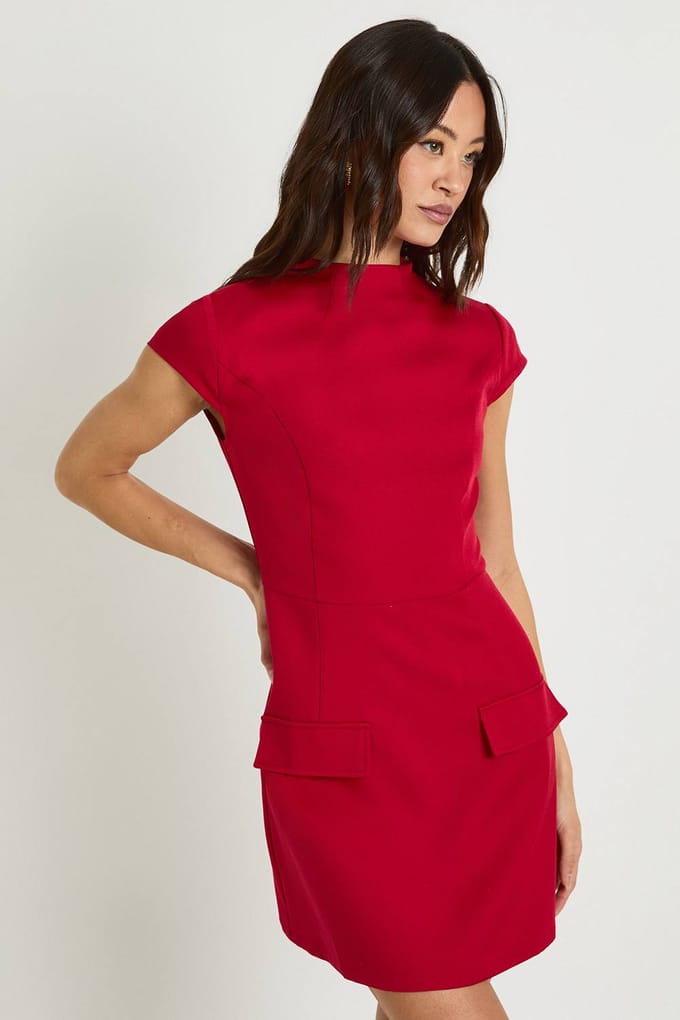 boohoo Dames Lange hoge halslijn gestructureerde op maat gemaakte mini-jurk | Dark Cherry | Maat: 6