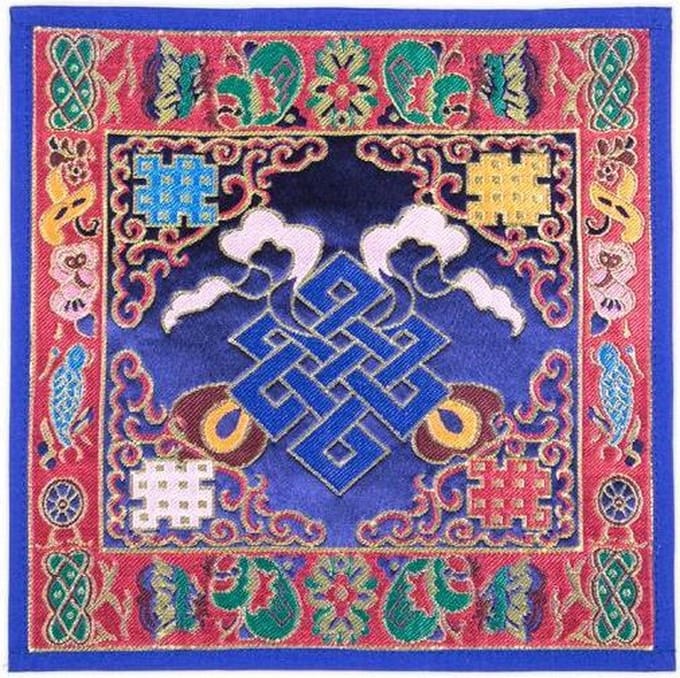 Klankschaal/altaarkleed oneindige knoop brokaat (±25x25 cm)