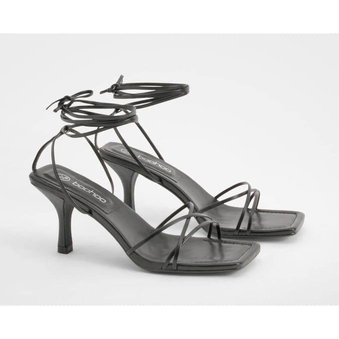 boohoo Dames Low Skinny Strap Wrap Up Hakken | Black | Maat: 3