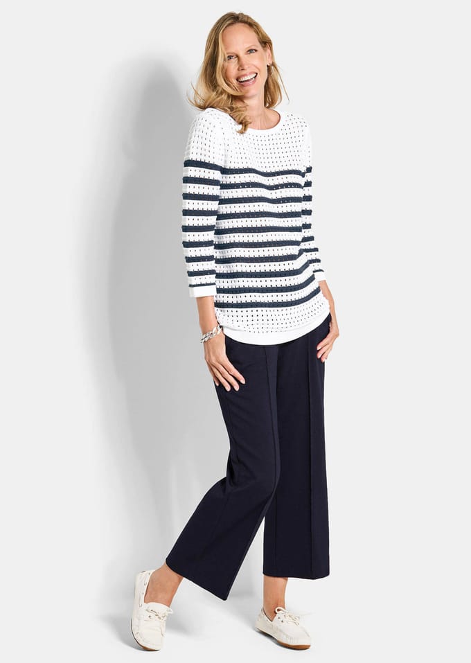 Maritieme, gestreepte pullover met ajourpatroon - wit / marine / gestreept - Gr. 20 van Goldner Fashion