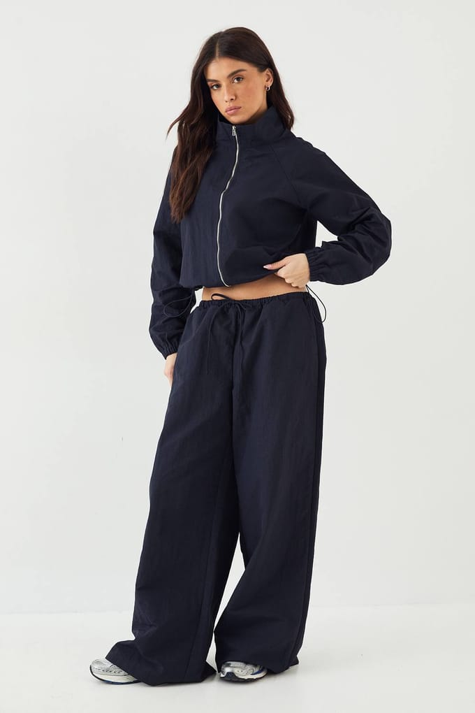 Dames DSGN Studio Wijde Pijpenbroek met Trekkoord Taille | Marineblauw | Maat: Medium