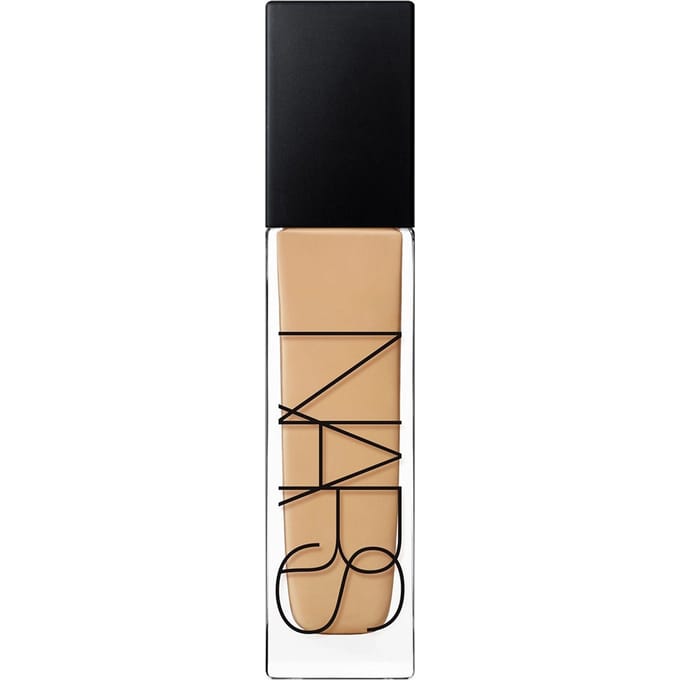 NARS Natural Radiant Langhoudende Foundation (Verschillende Tinten) - Vanuatu