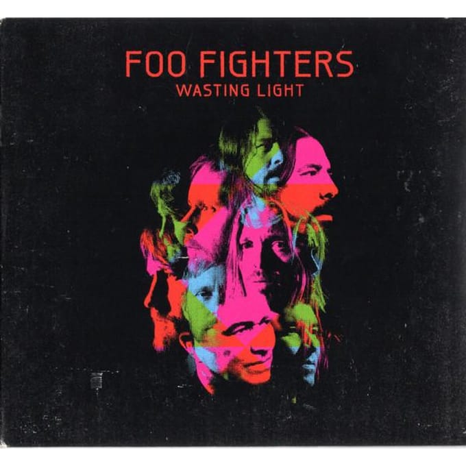 CD FOO FIGHTERS - Wasting Light 88697844932 Roswell Records 2011 US Rock Gebruikt pink