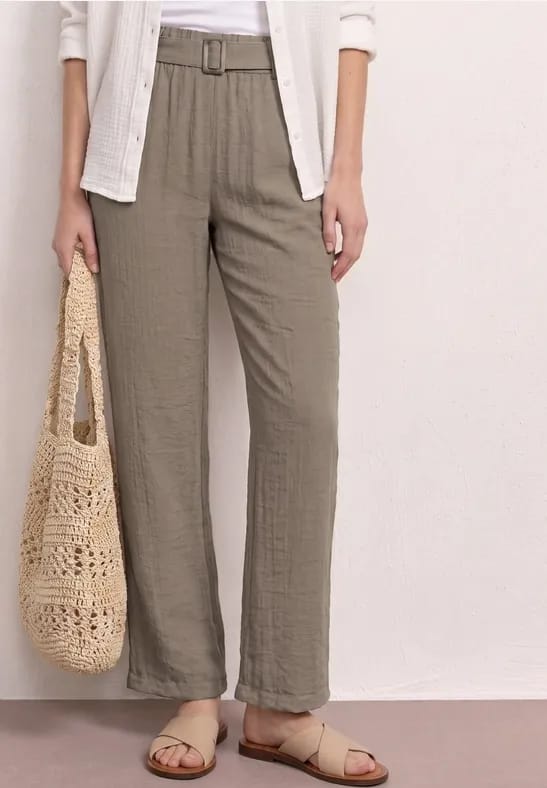 Wide Legs broek met riem in casual pasvorm