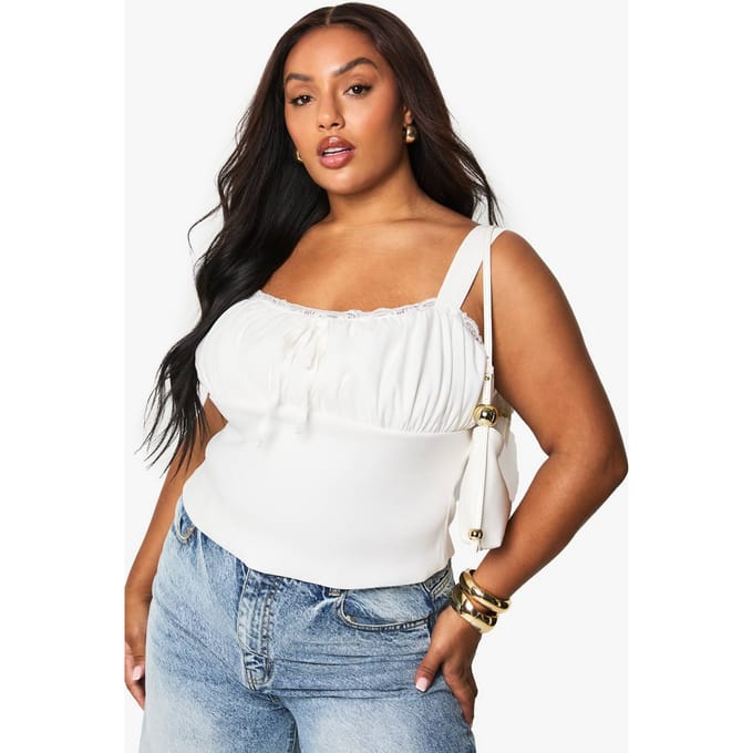 boohoo Dames plus geplooide melkmeidentop | White | Maat: 22