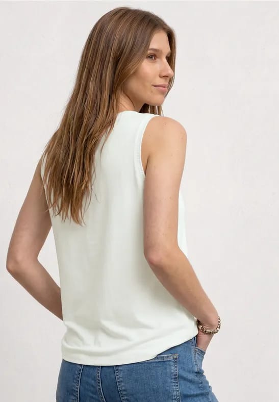 A325244 jersey top w.crochet tape