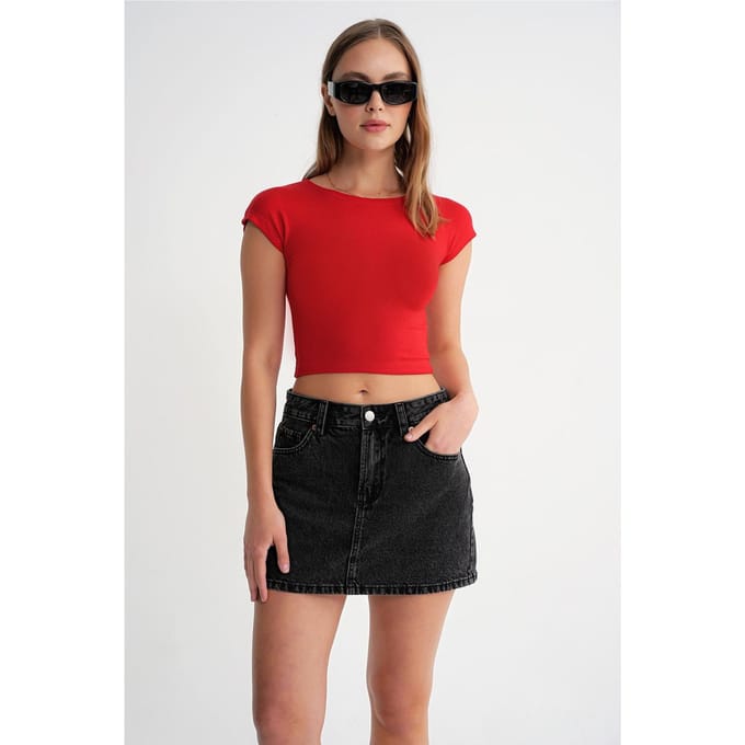 Slim Fit Cropped T-Shirt