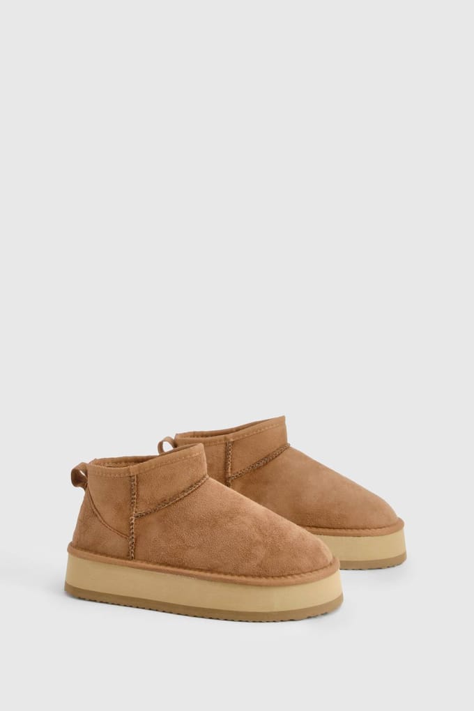 boohoo Dames Ultra Mini Platform Laarzen met namaakte bontvoering | Chestnut | Maat: 8