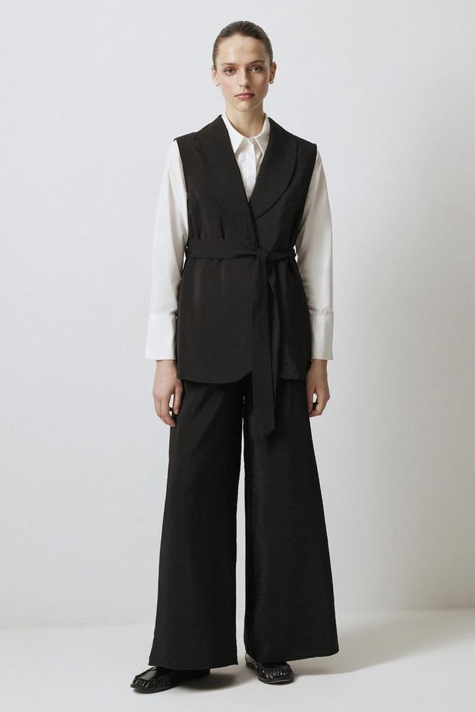 Touché Privé - Cupro set van gilet en broek - Zwart - Dames