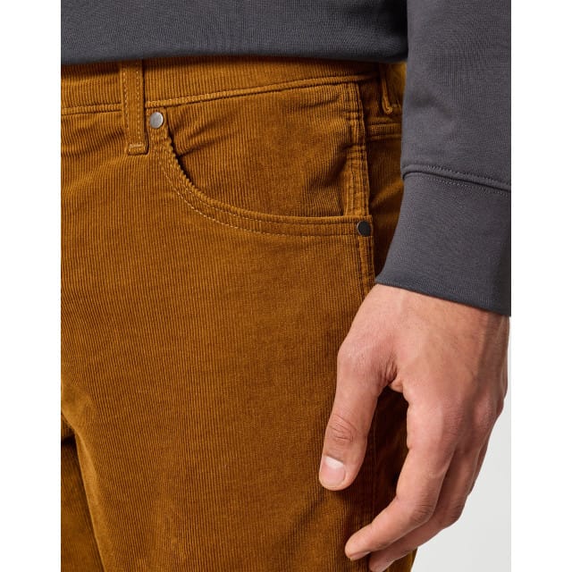 Wrangler - Greensboro - Heren Regular-fit Corduroy - Monk's Robe
