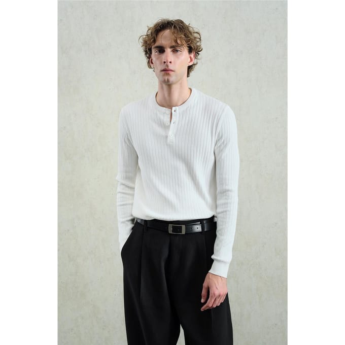 Slim Fit Lange Mouwen Knop Kraag T-Shirt