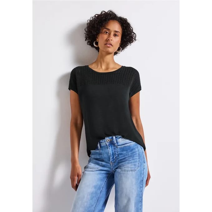 Shirt met kanten details