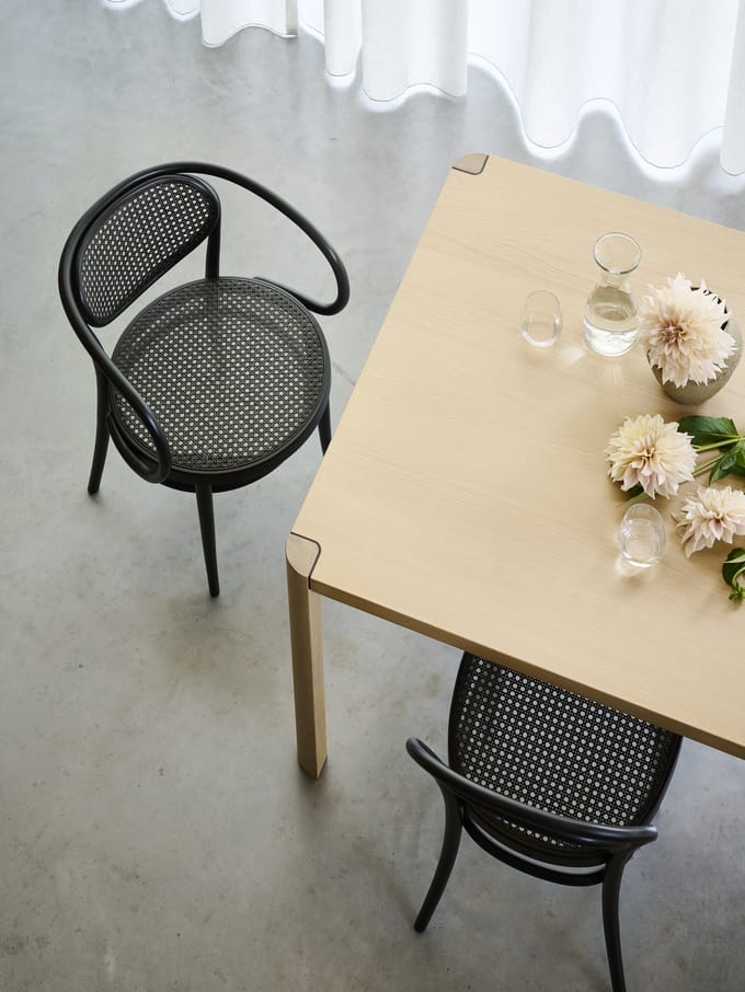 Thonet 210 R Stoel - ThonetDarkMelange