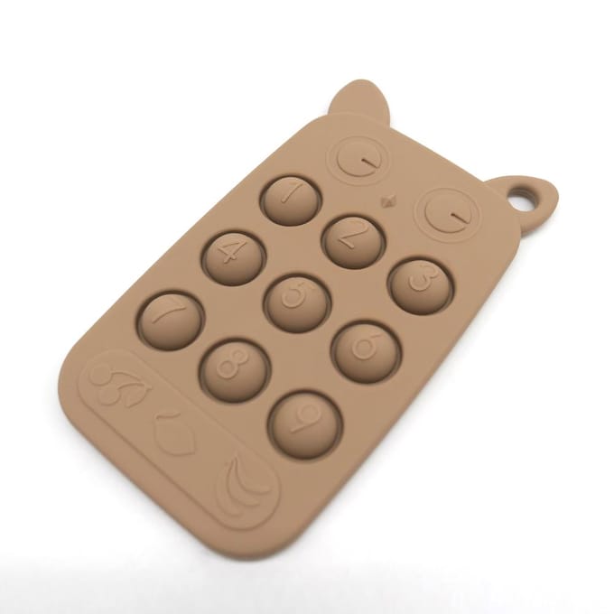 Anneau de dentition en silicone pour télécommande d'enfant Période d'appétit oral de bébé Apaisant Télécommande Morsures de dentition Exterminateur Jouets marron