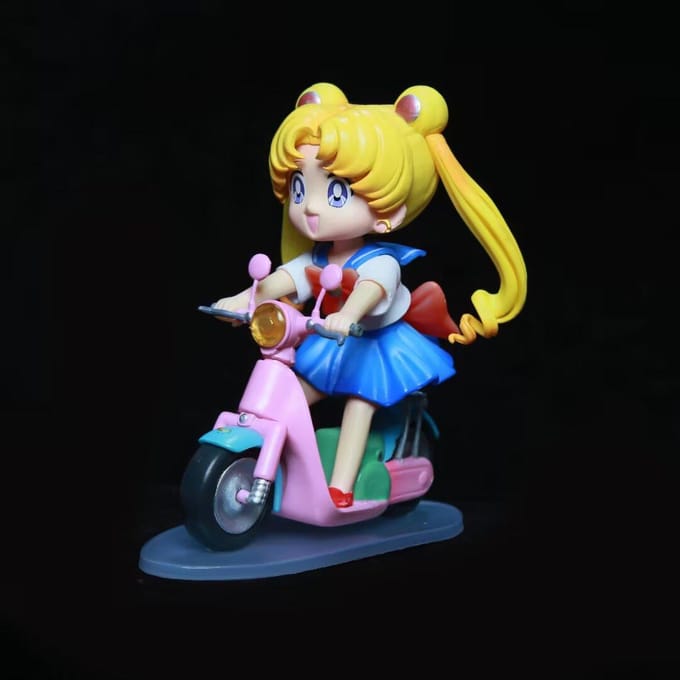 Sailor Moon Rijauto's Figuur Model Speelgoed 12cm no box yellow