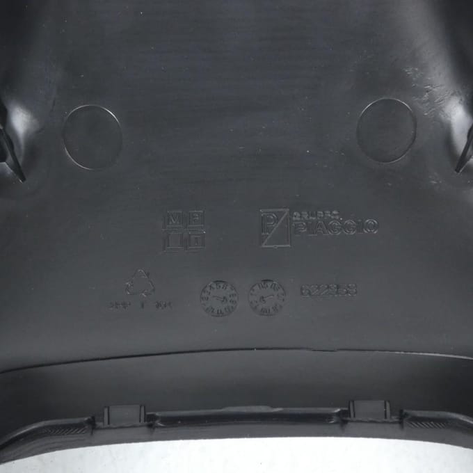 Achterdeel stuurkap voor scooter Piaggio 125 MP3 2006-2009 622958 Nieuw