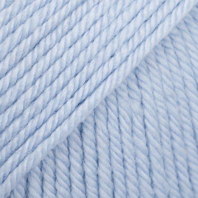 DROPS Daisy Uni Colour - 10 lichtblauw - Merino Garen