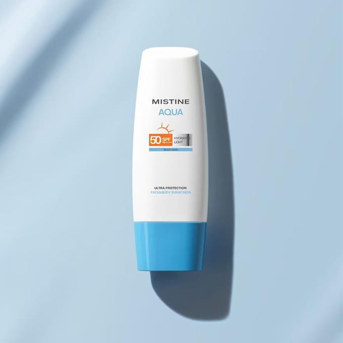 Mistine Aqua Base Ultra Protection Hydrating Face Body Sunscreen SPF50 PA++++ 70 ml. 70 ml. white