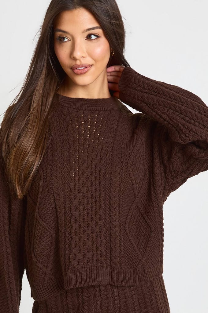 boohoo Dames Ronde hals kabeltrui en minirok | Chocolate | Maat: Medium