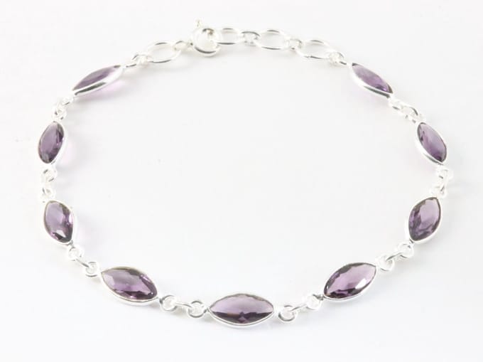 Fijne zilveren armband met amethist