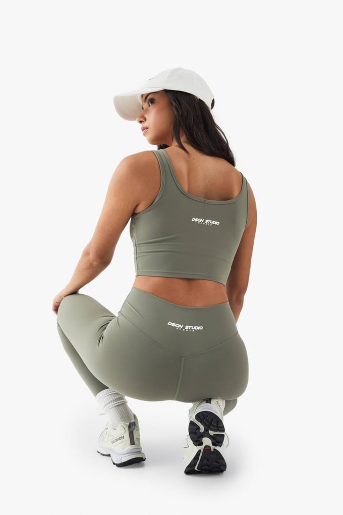 Dames DSGN Studio Highwaist Ultra Sculpt Legging | Kaki | Maat: XL
