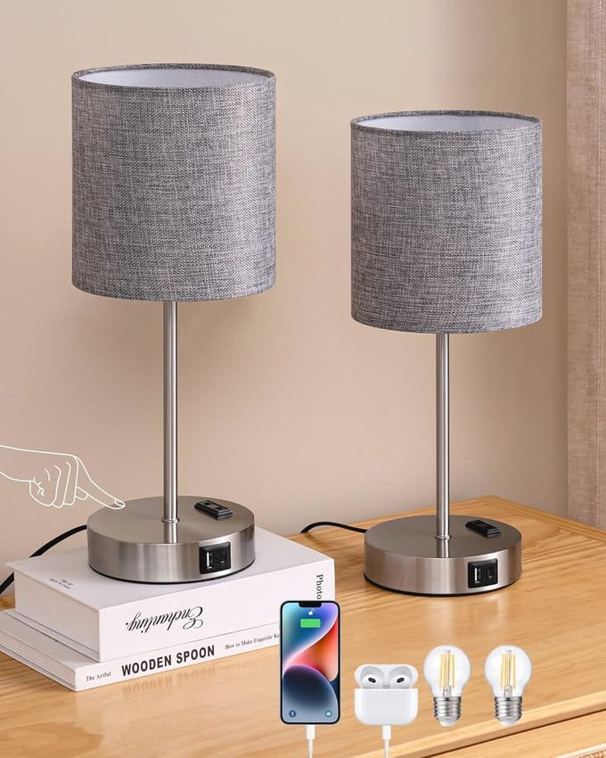 Set van 2 Modern Tactiele Bedlampen met USB-poorten en Stopcontact
