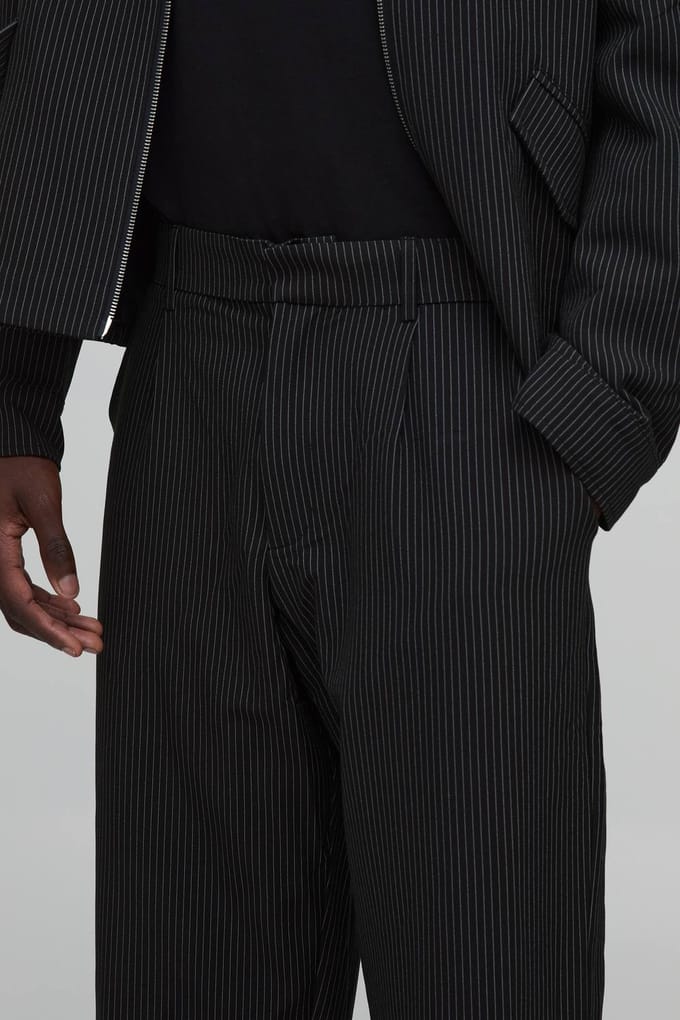 Krijtstreep Relaxed Fit Getailleerde Co-ord Pantalon | Black | Size 34