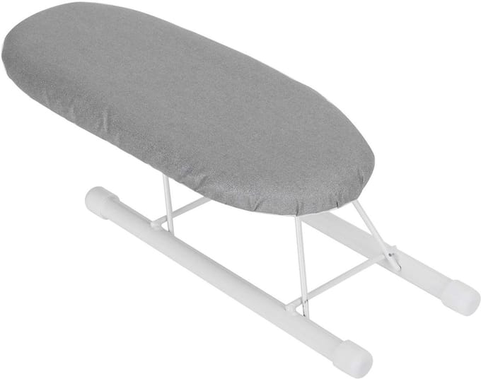 Dailygoods- Strijkplank Mini - Opvouwbaar - Antislip - Wasbare Hoes - Draagbaar - Stabiele Ondersteuning - Strijktafel