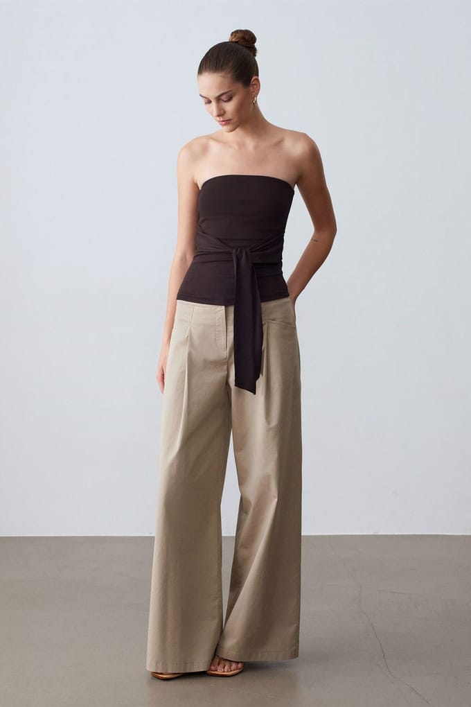 Strapless Slim-Fit Jersey Blouse met Strikdetail
