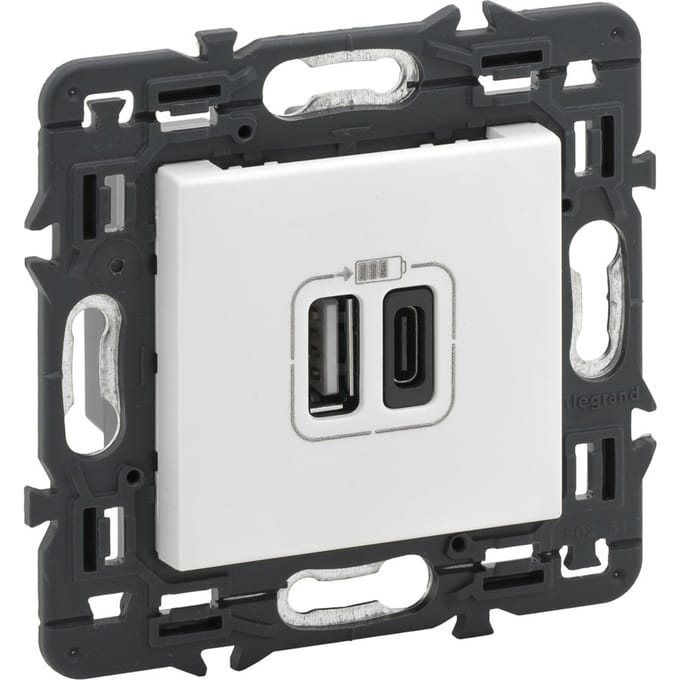 Legrand Stopcontact met 2x USB Type A+C Volledig apparaat Wit - 741232