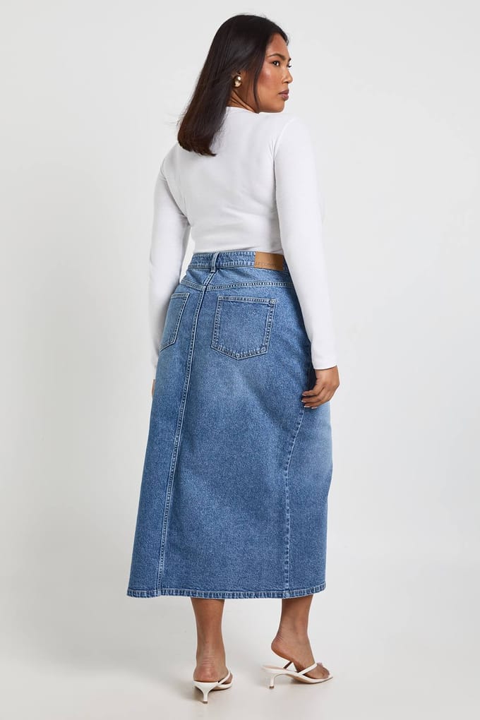 boohoo Dames Plus Denim Midaxi-rok | Mid Wash | Maat: 26