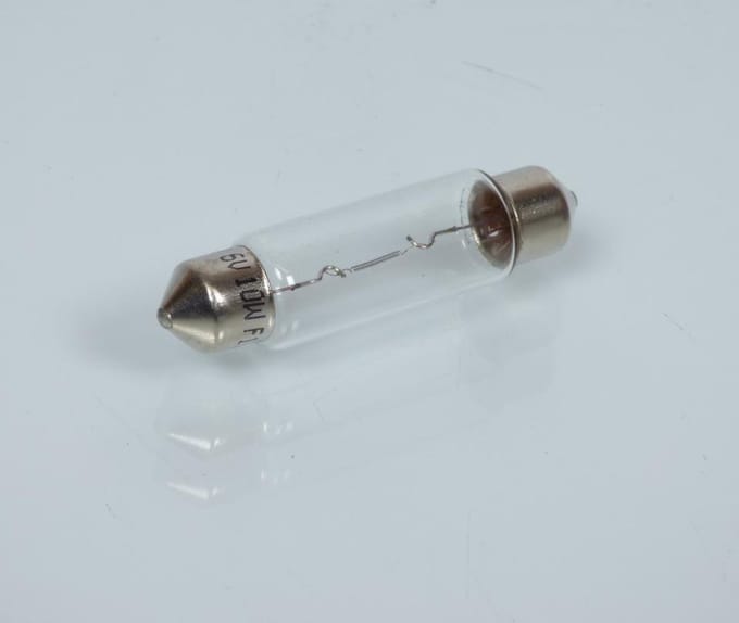 p2r lamp voor auto shuttle 6v 10w / d11 x l44 nieuw