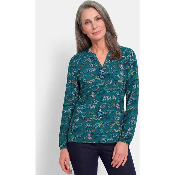 Blouse van glinsterende slinky-jersey - petrol / gedess. - Gr. 23 van Goldner Fashion