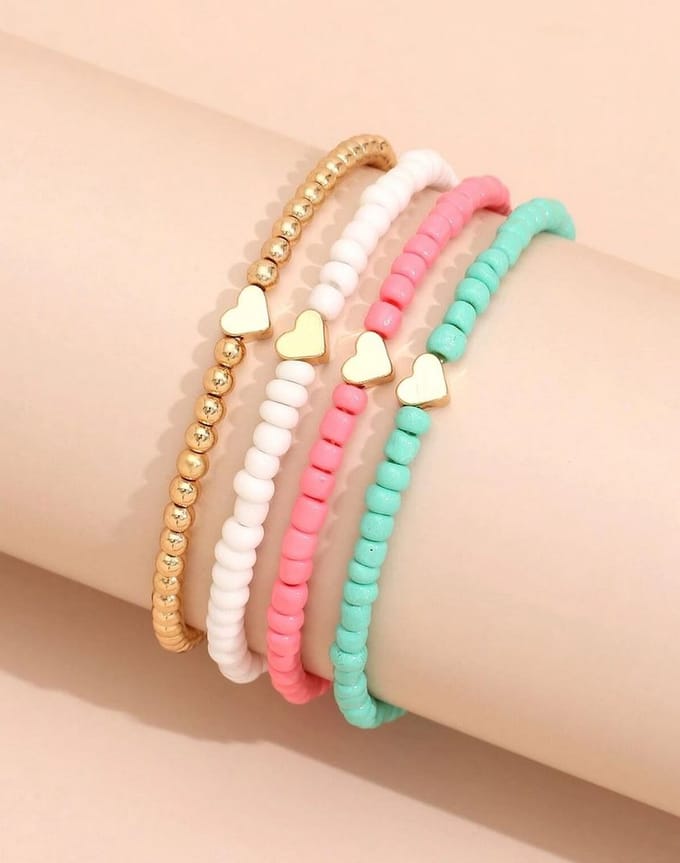 4 stuks armbandjes hart