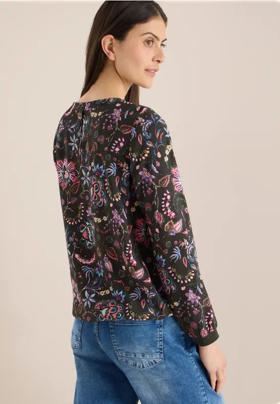 Gedessineerde blouse