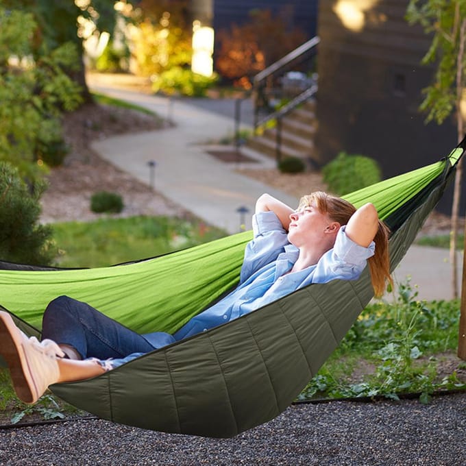 Hangmat onderdekbed voor kamperen, wandelen, backpacken, reizen, achtertuin, terras legergroene kleur