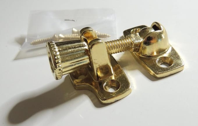 Raamgrendel - Kiepvenster Sluiting - Kozijn Beveiligen - Verstelbare Arm - 45 mm - Messing