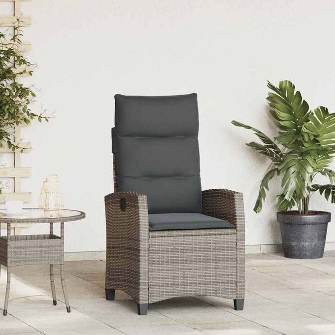 vidaXL - Verstelbare - tuinstoel - met - bijzettafel - poly - rattan - grijs