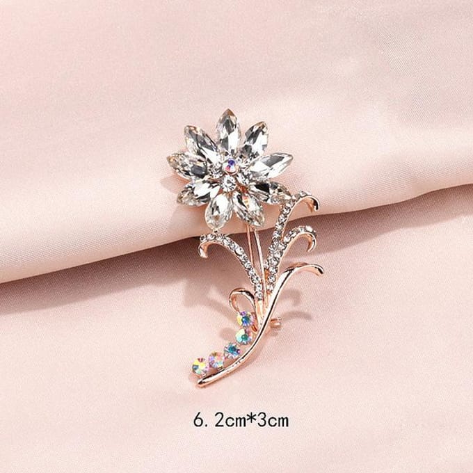 High-End Temperament Strass Legering Broche Bruids Bruiloft Eenvoudige Bloem Speld Kraag Accessoires beige