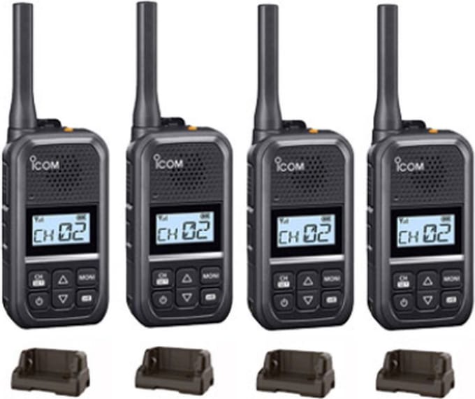Set van 4 Icom IC-U20SR IP54 mini Portofoon met tafel lader