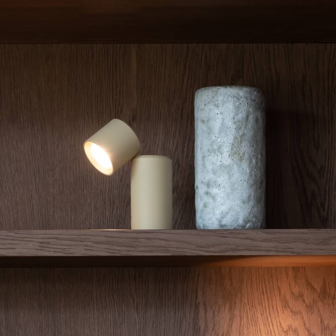 IT´S ABOUT ROMI IT'S ABOUT ROMI LED-batterijtafel lamp Milan, beige, 19 cm