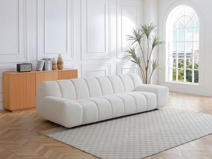 Vente-unique Driezitsbank in witte boucléstof SORIELI