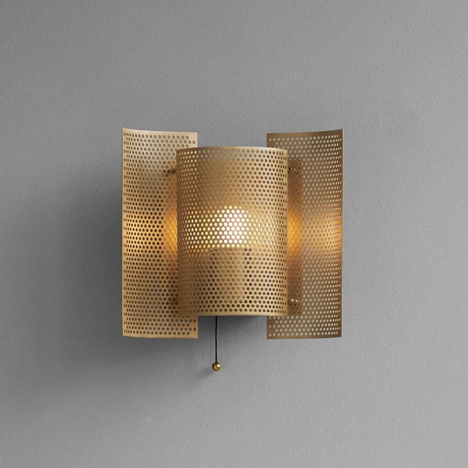 Northern Butterfly Wandlamp Geperforeerd Messing