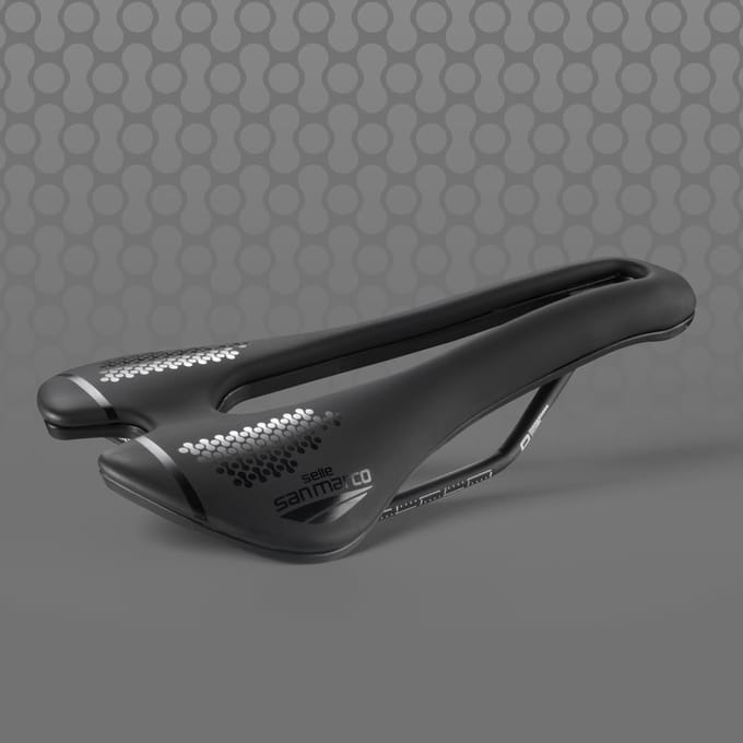 Zadel Selle San Marco Aspide Short Open-Fit Dynamic